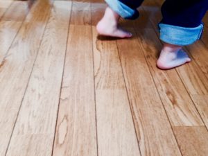 床リフォームで覚えておきたい設置できる床暖房の種類と特徴