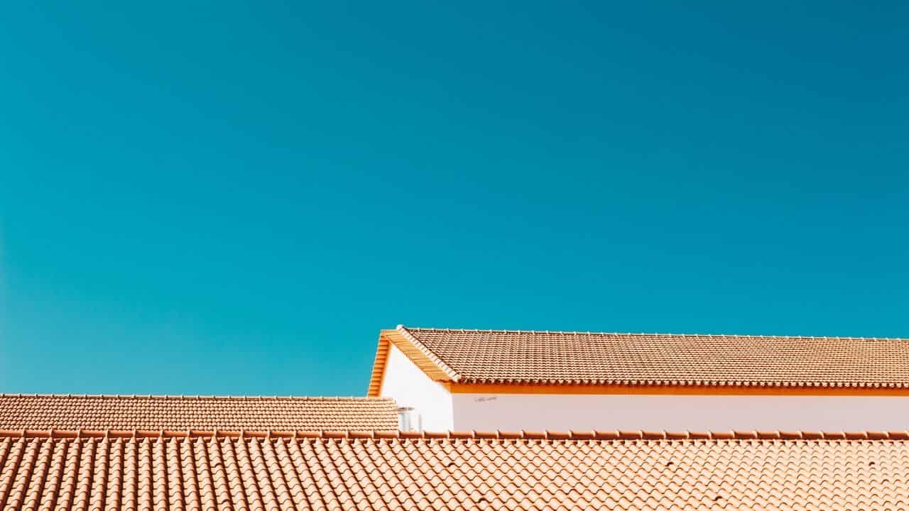 屋根に使われる主要な屋根材6つの種類それぞれの特徴